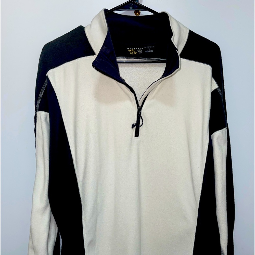 Mountain Hard Wear Women’s Quarter Zip Pullover size XL